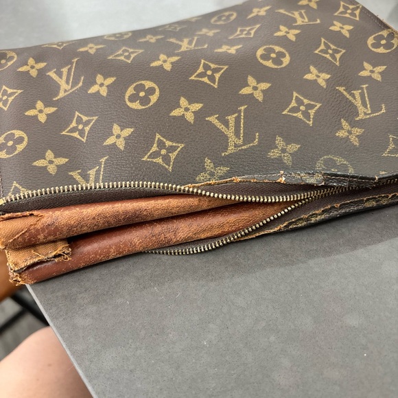 Louis Vuitton Toiletry 26 LV Canvas Logo Authentic Vintage - Picture 3 of 7